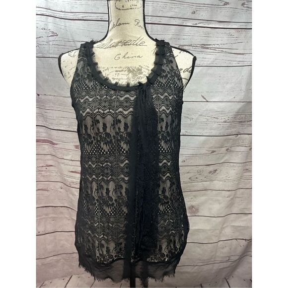 Cabi small black with tan lining underneath sleeveless lacy tank top‎ (#1871) - Picture 2 of 5